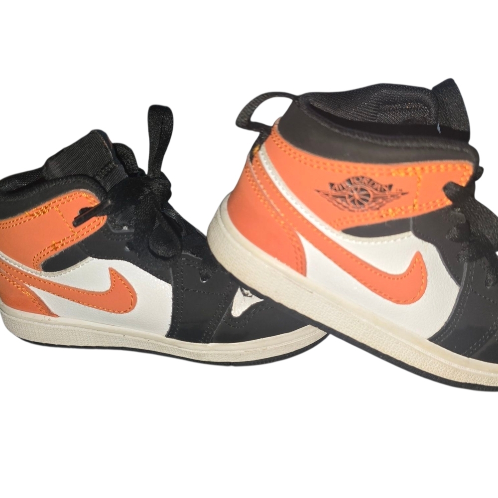 Nike Kids' Black, Orange, and White Sneakers